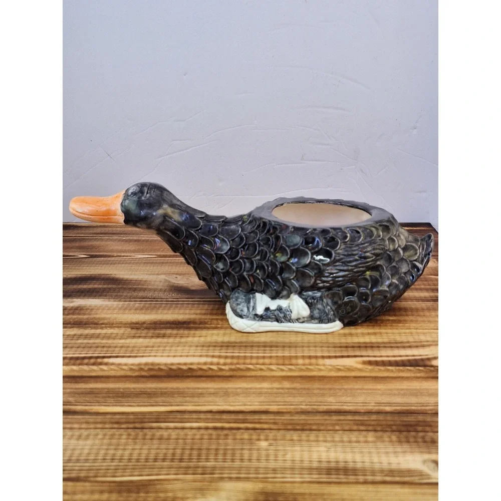 Kewl Kid Ceramic Duck Planter‎ - Black With Sneackers.